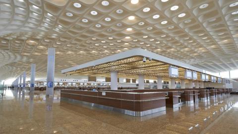 孟买机场内部