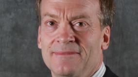 Peter Cramer headshot