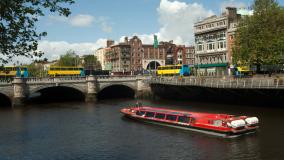 River Liffey O'Connell bridge Dublin