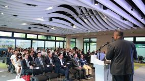 Bharatt Raaj speaks to crowd at Association of Consulting Engineers of Hong Kong Safety Forum