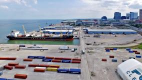Aerial view of the Port of Cleveland, including warehouse