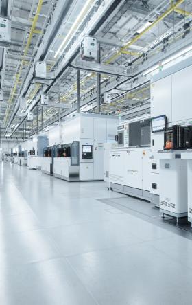 Sterile cleanroom with white floors and shelving