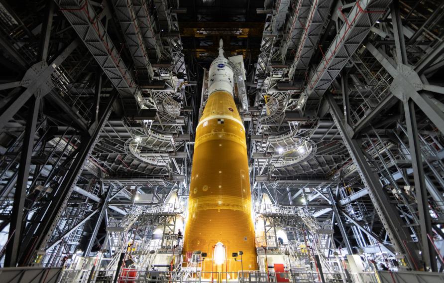 Artemis rocket in the VAB, courtesy of NASA