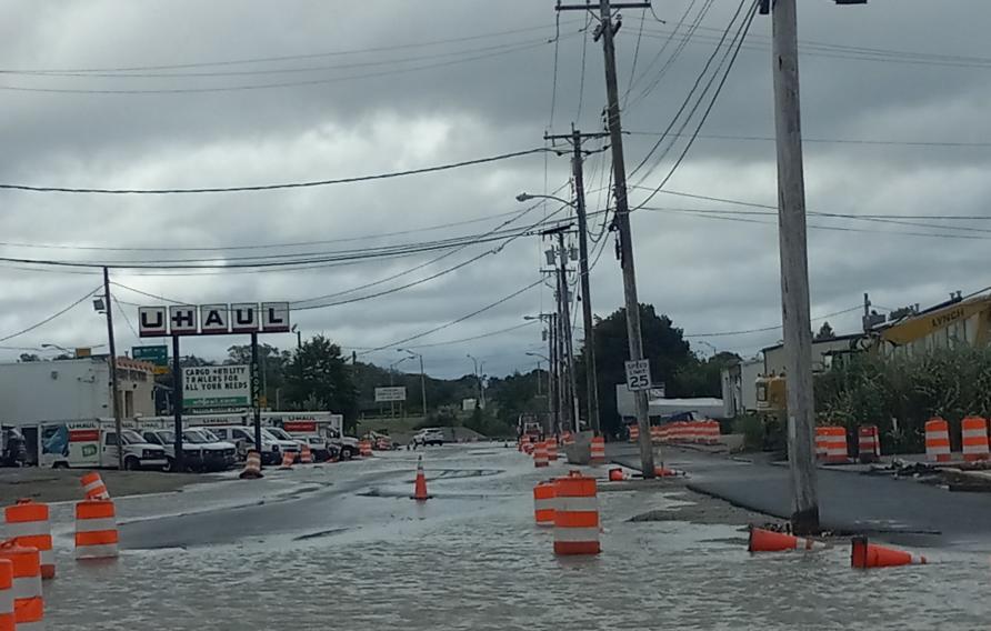 Flooding outside in Newport, RI