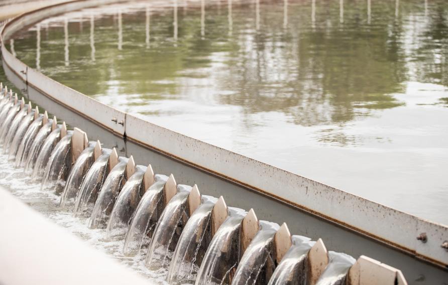 Clean water filtering through a clarifier