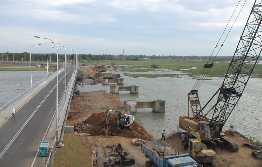 Sri Lanka Arugam Bridge
