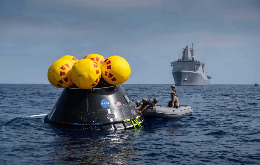 The Crew Module Test Article (CMTA) is seen in the waters of the Pacific Ocean during NASA’s Underway Recovery Test 10 (URT-10). The CMTA is a full-scale mockup of the Orion spacecraft and is used by NASA and its Department of Defense partners to practice recovery procedures for crewed Artemis missions. URT-10 is the first test specifically in support of the Artemis II mission and allowed the team to practice what it will be like to recover astronauts and get them back to the recovery ship safely.
