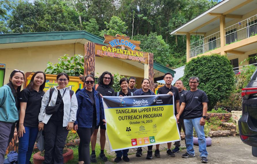 Philippines team with sign