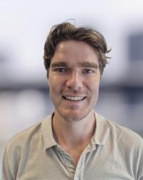 Daniel Coffey headshot