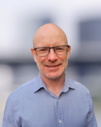 Nigel Pontee headshot