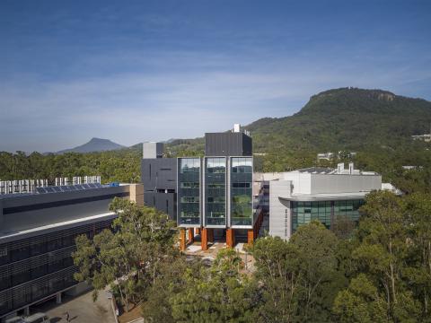 Molecular Horizons Research Building Aerial © John Gollings