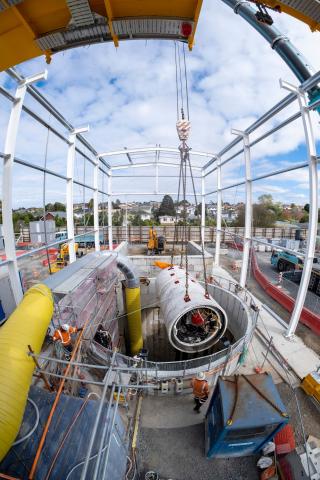 Micro-Tunnel_Boring_Machine_Lowering - Central Interceptor