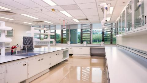 Singapore Innovation Center - interior lab