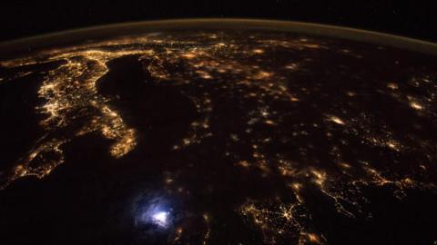 NASA storm image, Image credit: Gateway to Astronaut Photography of Earth 