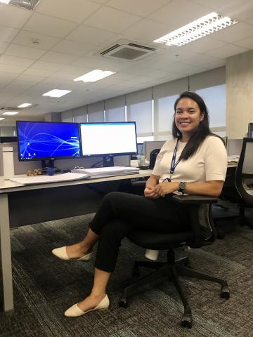 Niki Roy first day in Manila office