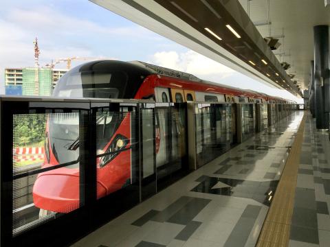 A glimpse of MRT 2 train at Kwasa Damansara MRT Station