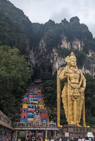 Batu Caves, famously known for its 272 colorful stairs and beautiful Hindu temple. It is also home to the biggest Lord Murugan statue in the world.  