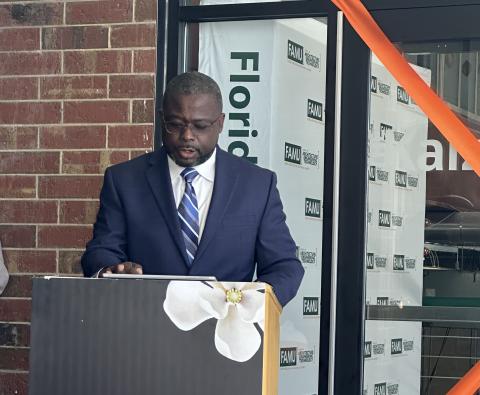 Katus Watson speaking at FAMU event