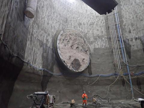 Tideway- Roger Mears at the site