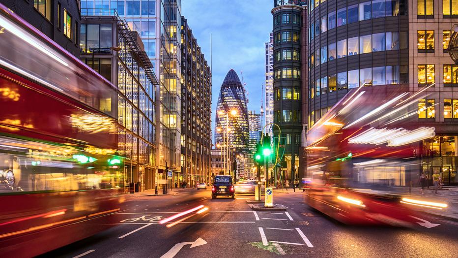 Crowded London roadways with a blur