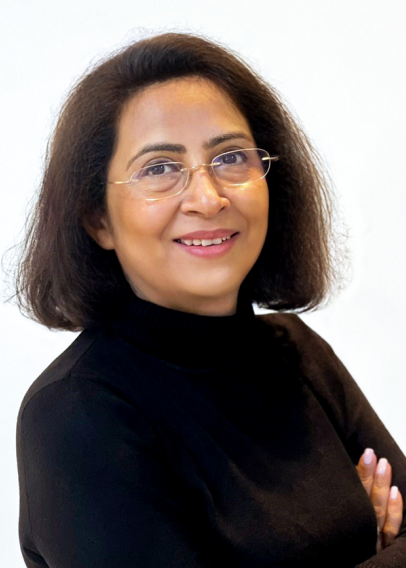 Vibha Suri headshot