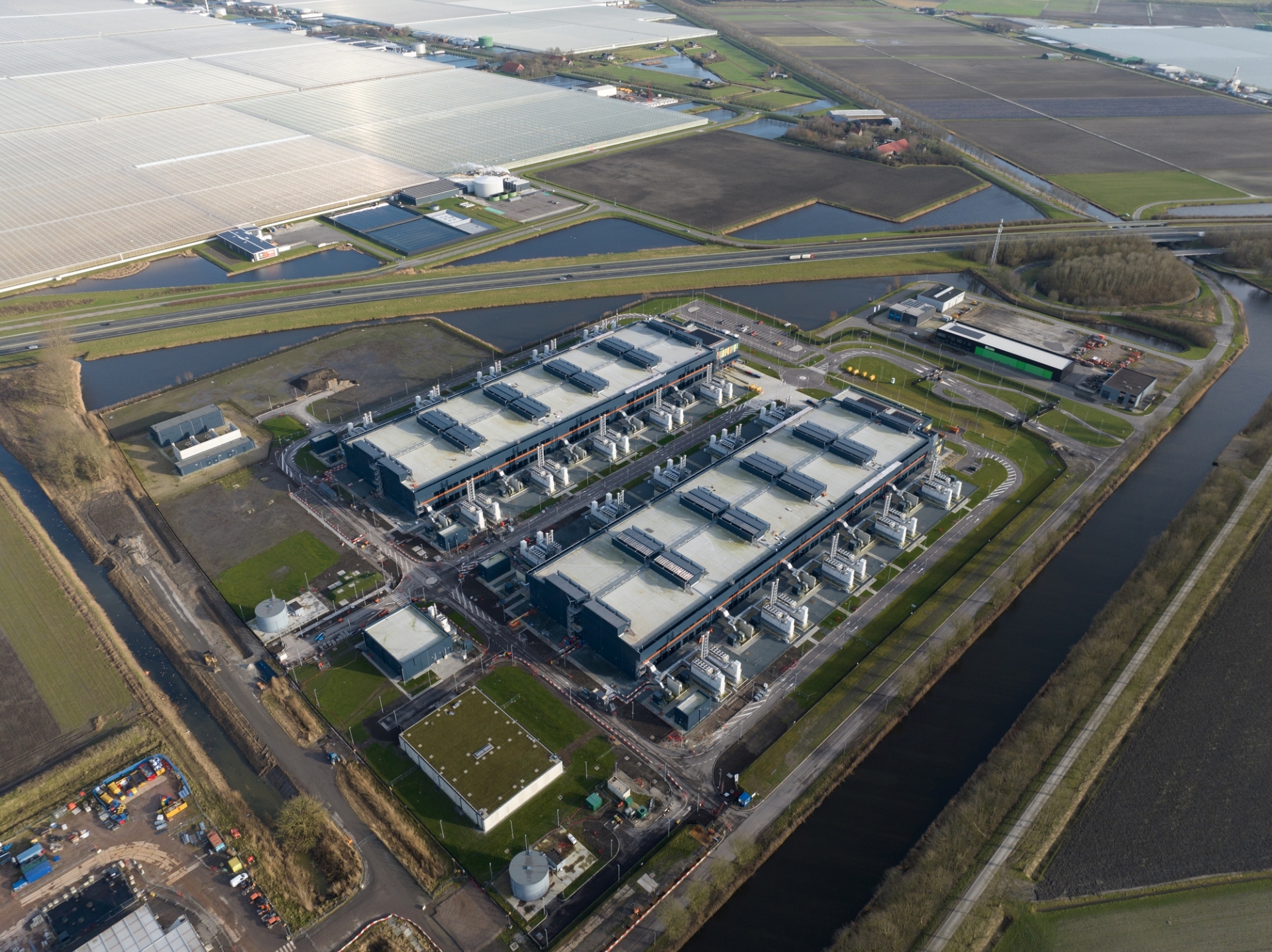 Data centers and digital infrastructure | Jacobs