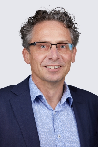 Matthew Holmes