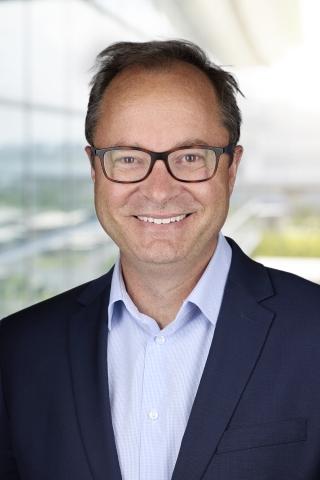 Derek Langgons